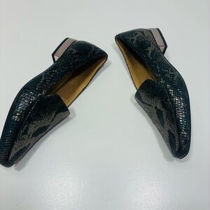 Naturalizer Clea Loafer Kingfisher‎ Snake Women Size 8W Lightweight comfy shoes